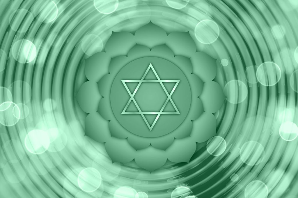 第四脈輪：心輪(Anahata/ The Heart Chakra)